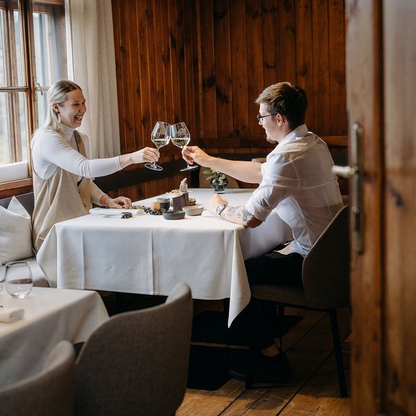 Sekt im Schlosskeller Südsteiermark